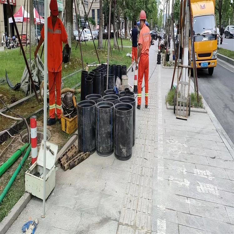 六合管道短管置换修复